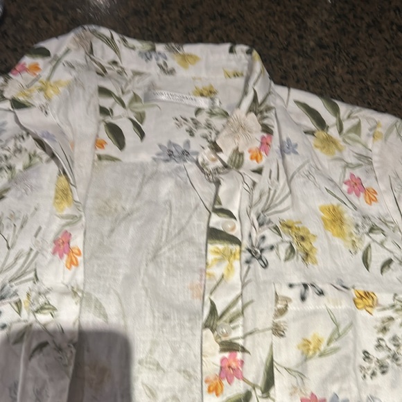 Long 100 percent linen button tunic - Picture 2 of 3